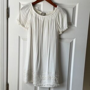 LAST CHANCE White Short Sleeve Minidress with Lace Detail